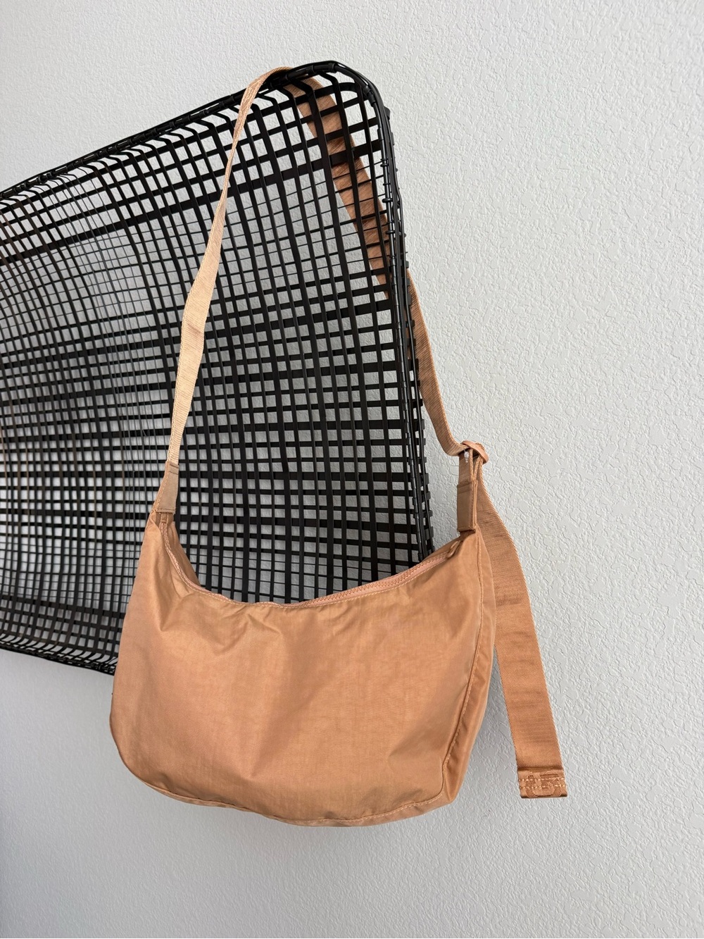 Baggu medium crescent bag